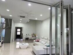 Delias (D18), Terrace #568596841
